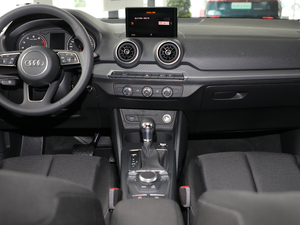 2020款35TFSI 进取动感型 中控台