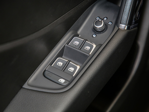 202035TFSI rЄӸ {܇ƅ^	