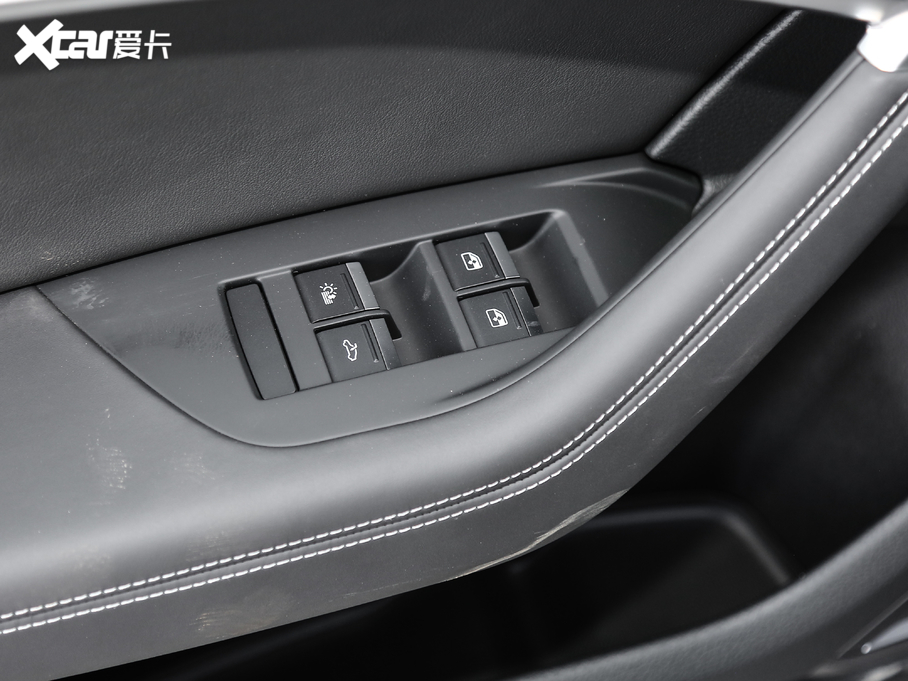 2020WA6L 55 TFSI quattro Ӹ