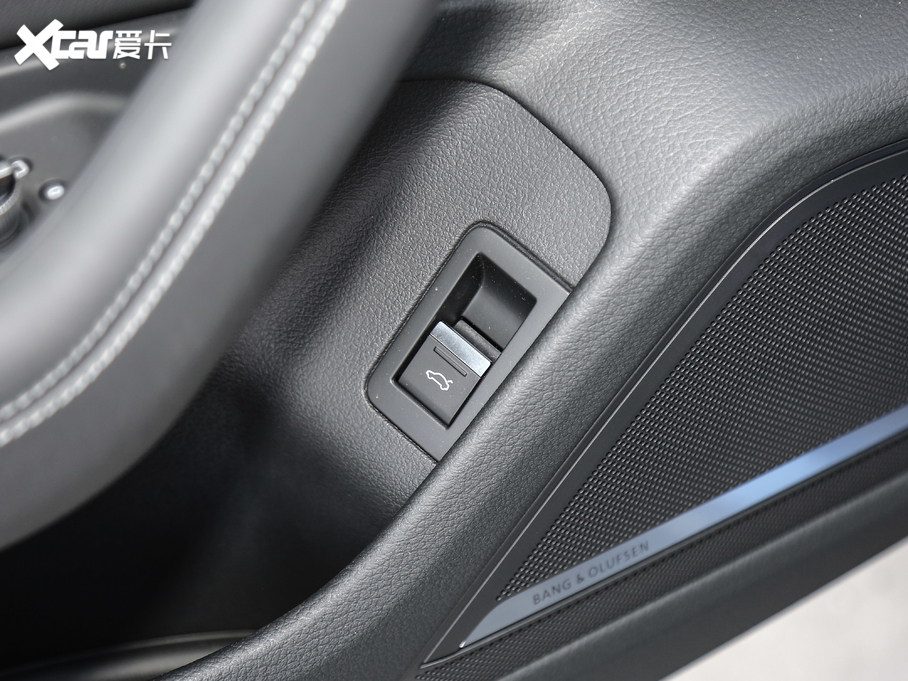 2020WA6L 55 TFSI quattro Ӹ