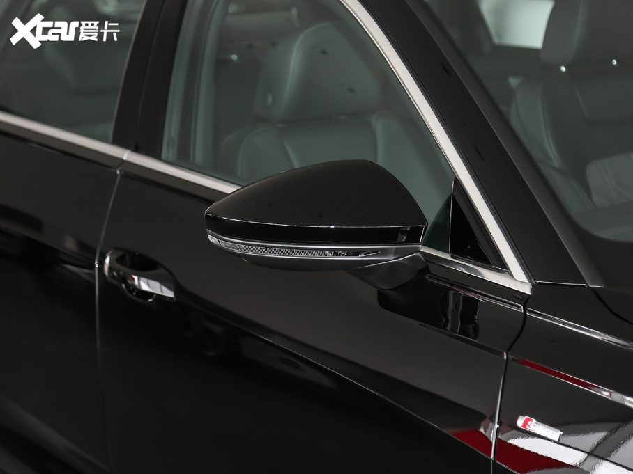 2020WA6L 45 TFSI quattro Ӹ