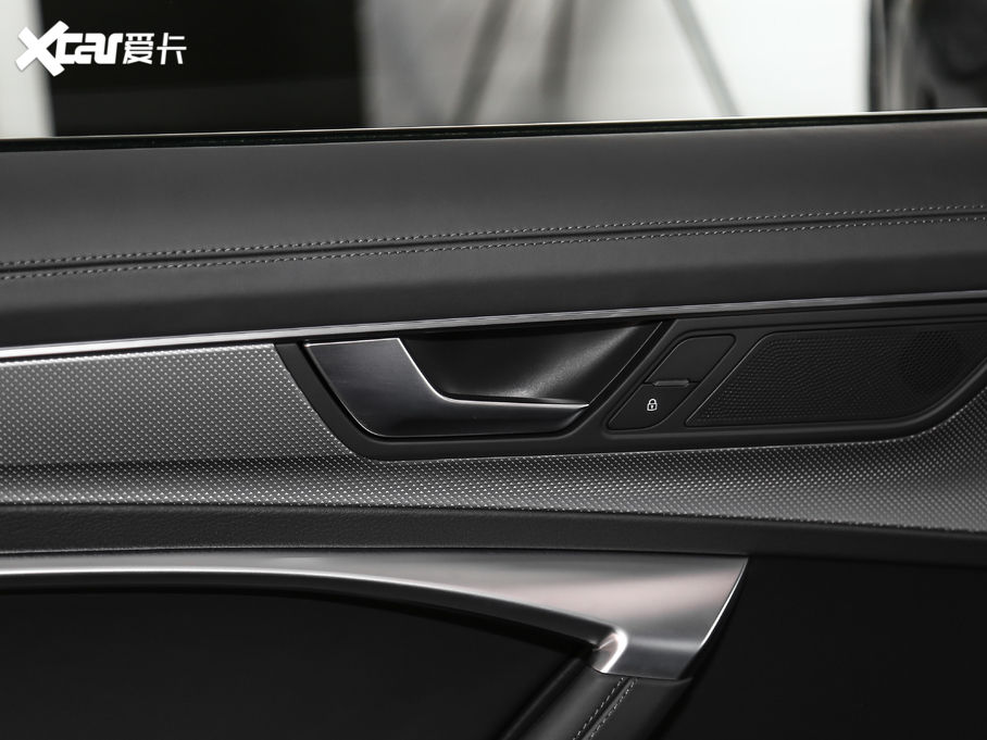 2020WA6L 45 TFSI quattro Ӹ