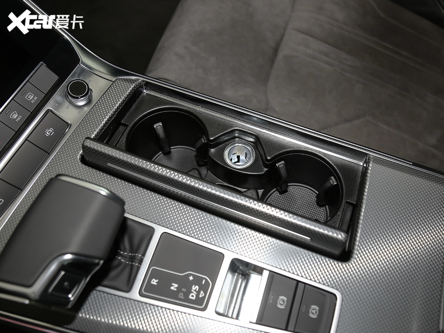 2020WA6L 45 TFSI quattro Ӹ