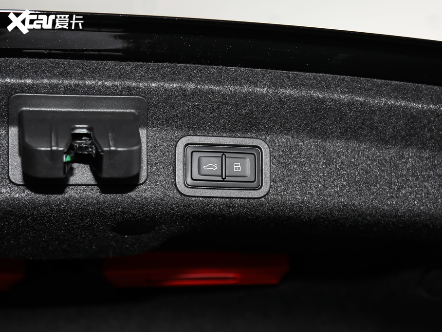 2020WA6L 45 TFSI quattro Ӹ