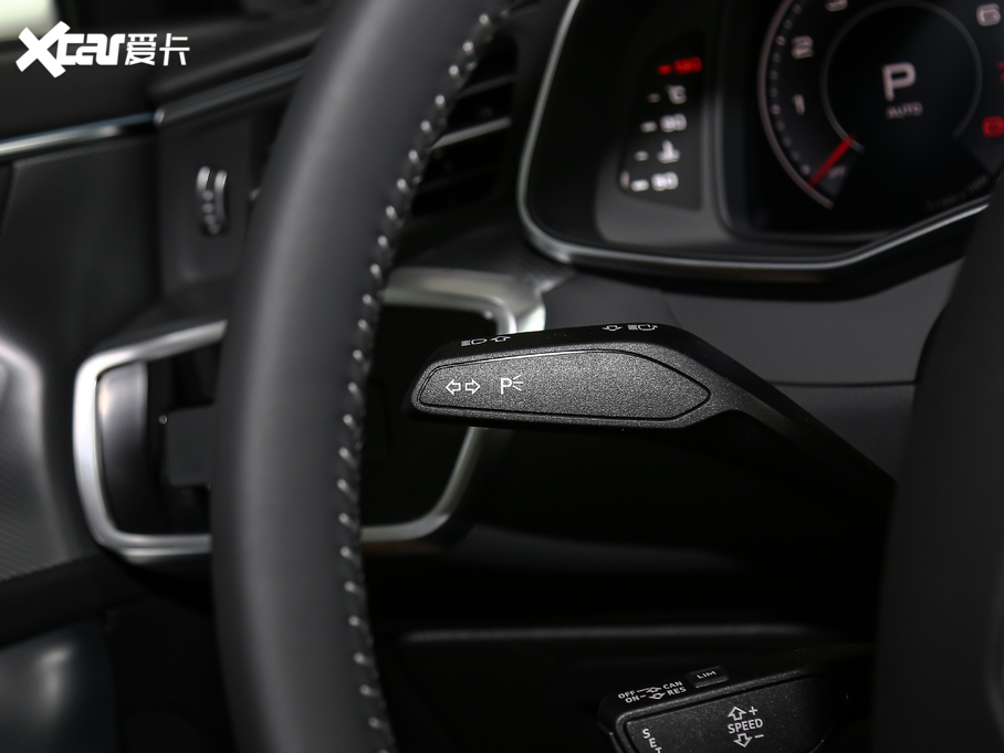 2020��?yu��n)W��A6L 45 TFSI quattro �����(d��ng)����