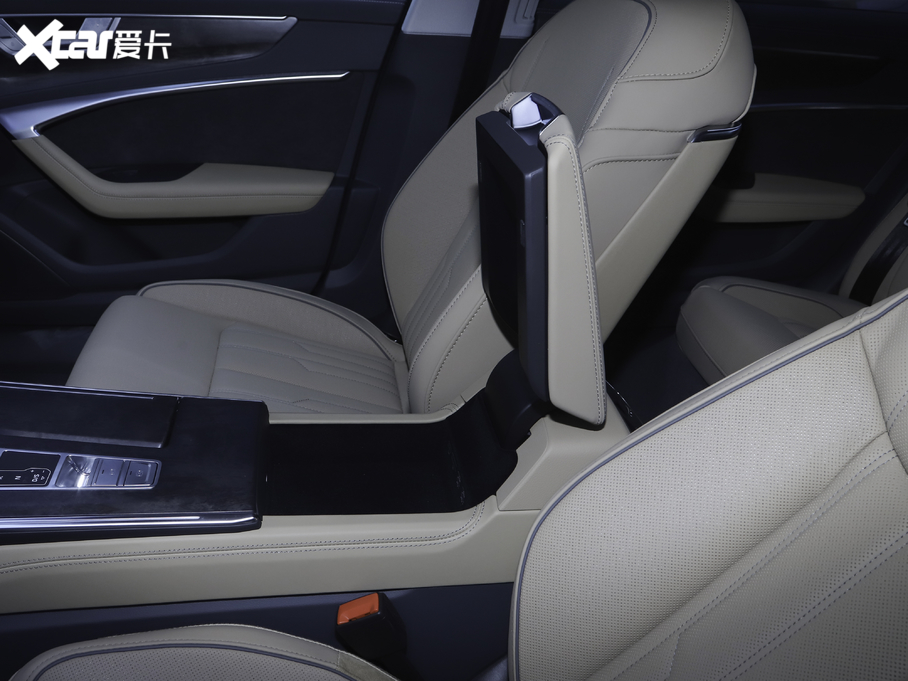 2020WA6L 55 TFSI quattro 