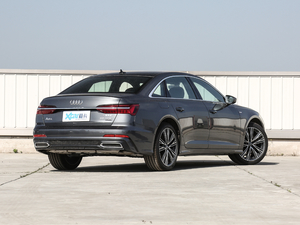 202055 TFSI quattro Ӹ w^