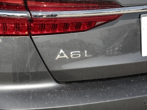 202055 TFSI quattro Ӹ (x)(ji)^