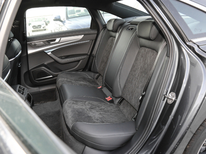 202055 TFSI quattro Ӹ 