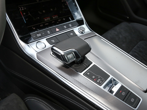 202055 TFSI quattro (dng) QU