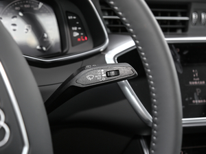 202055 TFSI quattro (dng) п؅^(q)