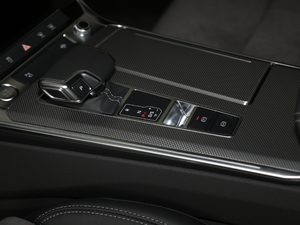 202045 TFSI xӸ п؅^