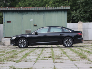 202045 TFSI quattro x ȣ