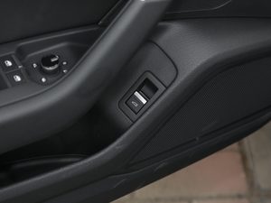 202045 TFSI quattro x п؅^