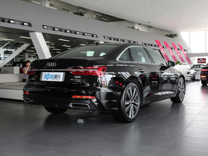 202045 TFSI quattro Ӹ w^