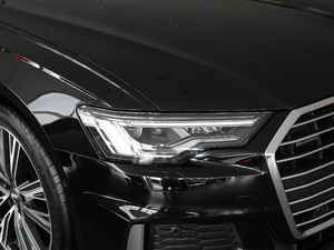 202045 TFSI quattro Ӹ ^