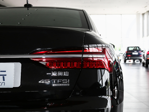 202045 TFSI quattro Ӹ β