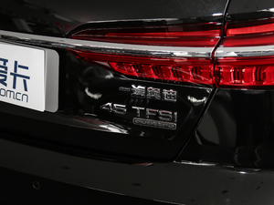 202045 TFSI quattro Ӹ ^