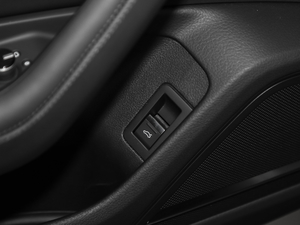 202045 TFSI quattro Ӹ g