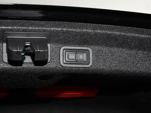 202045 TFSI quattro Ӹ g