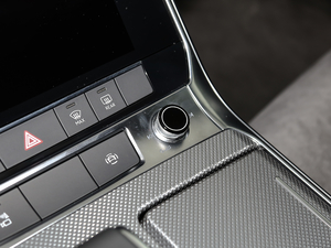 202045 TFSI quattro Ӹ п؅^