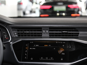 202045 TFSI quattro Ӹ {L