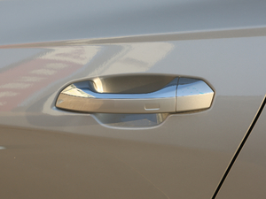 202045 TFSI quattro  {T