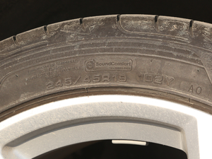 202045 TFSI quattro  ݆̥ߴ