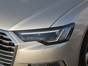 202045 TFSI quattro  (x)(ji)^