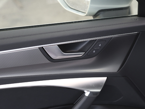 202045 TFSI quattro  g