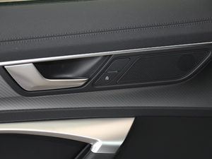 202045 TFSI quattro  g