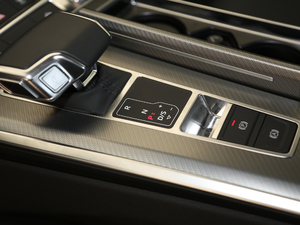 202045 TFSI quattro  п؅^(q)