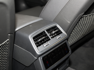 202045 TFSI quattro  п؅^(q)