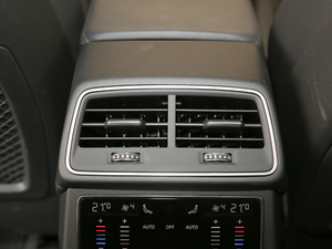 202045 TFSI quattro  п؅^