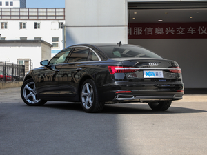 202045 TFSI quattro  45