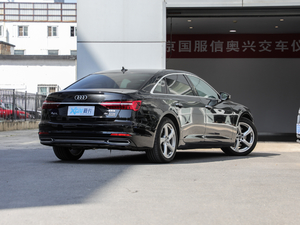 202045 TFSI quattro  w^