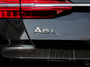 202045 TFSI quattro  (x)(ji)^