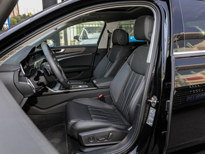 202045 TFSI quattro  {