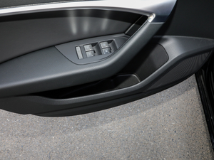 202045 TFSI quattro  ǰTg