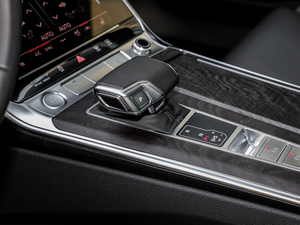 202045 TFSI quattro  QU