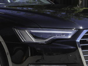 202055 TFSI quattro  (x)(ji)^