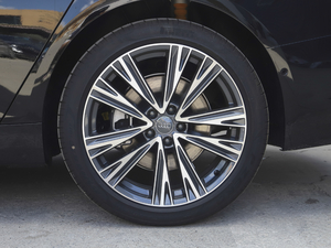 202055 TFSI quattro  ݆Ȧ