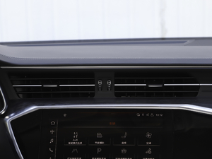 202055 TFSI quattro  {L