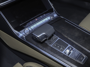 202055 TFSI quattro  QU