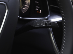 202055 TFSI quattro  п؅^