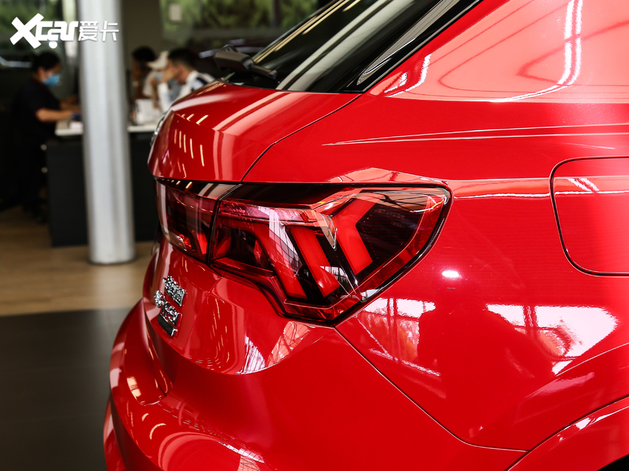 2020WQ3 45 TFSI quattro rЄӸ