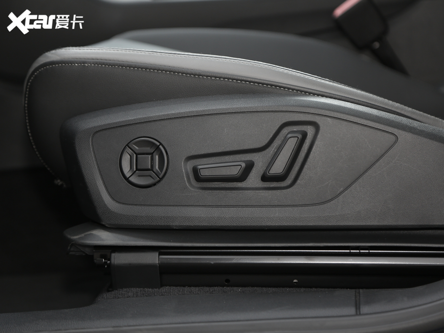 2020WQ3 35 TFSI M(jn)ȡ