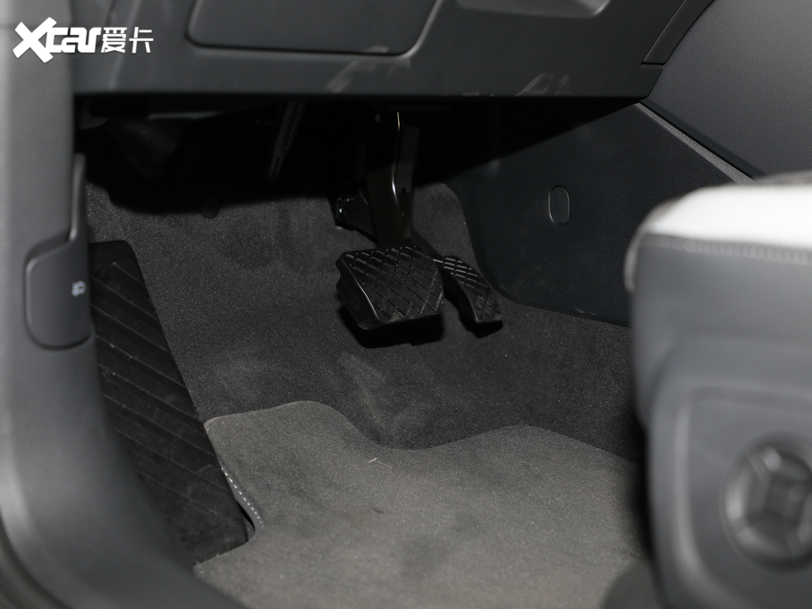 2020WQ3 40 TFSI rЄӸ