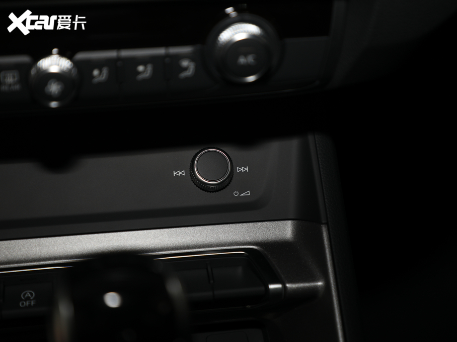 2020WQ3 40 TFSI rЄӸ