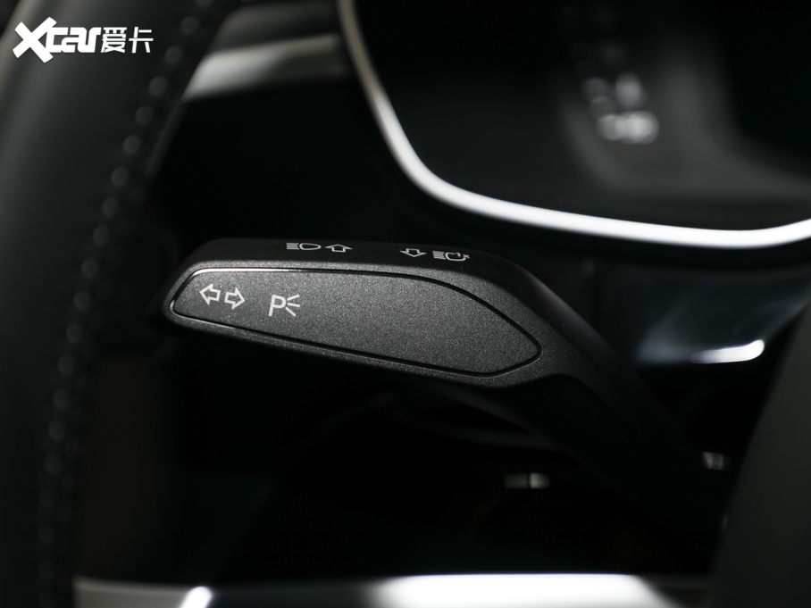 2020WQ3 40 TFSI rЄӸ